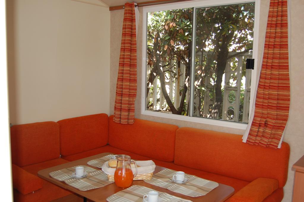 Camping Vallecrosia Exterior foto